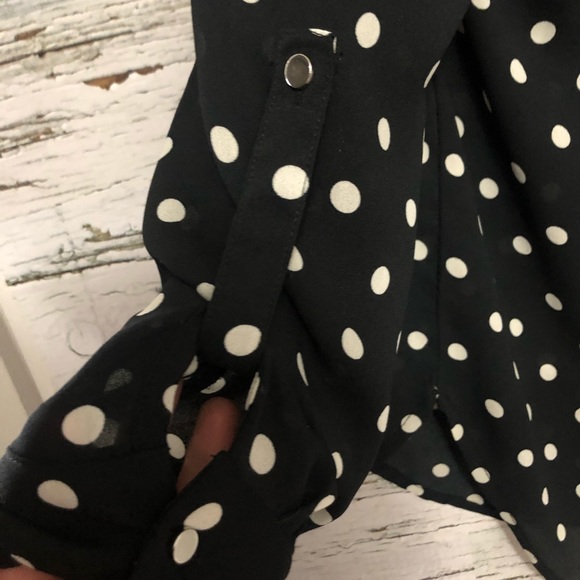 Lily Morgan sheer button down tunic length blouse - Picture 4 of 5